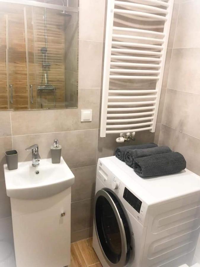 Apartament Konin Prestige Lägenhet Exteriör bild